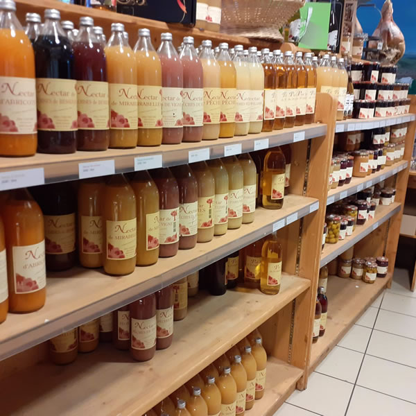 Notre rayon des jus de fruits et préparations à base de fruits (confitures, coulis)